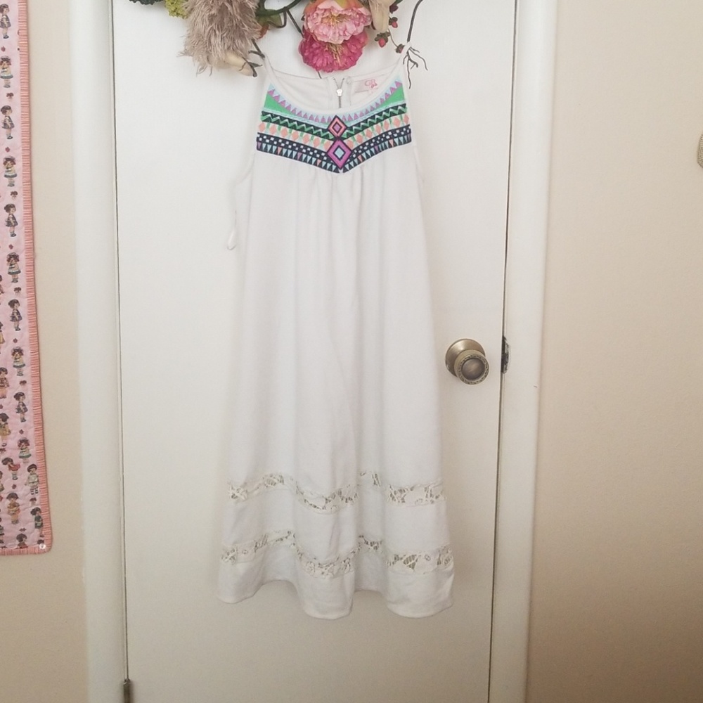 Long white dress